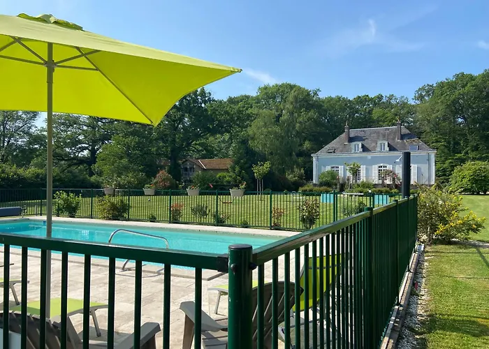 Hotel Les Grands Chenes